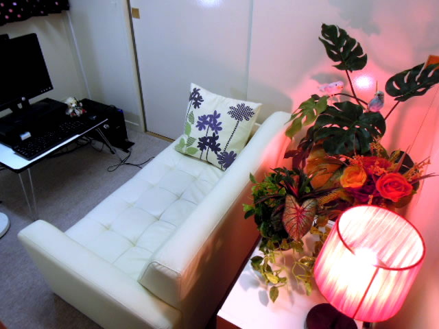 佐世保チャットレディー専用ルーム風景1