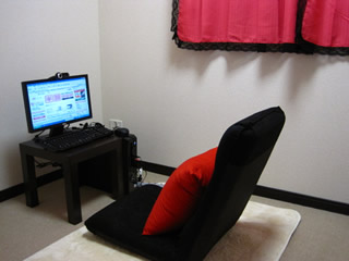 柳町チャットレディー専用ルーム風景03